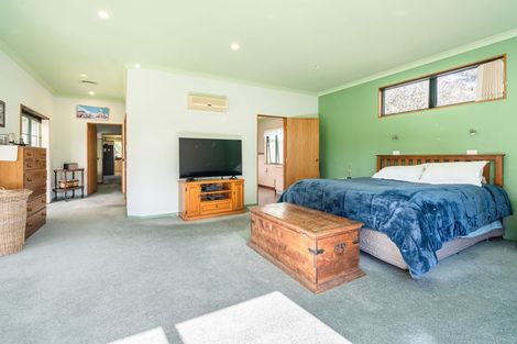 Photo of property in 238 Tauraroa Road, Maungakaramea, Whangarei, 0178