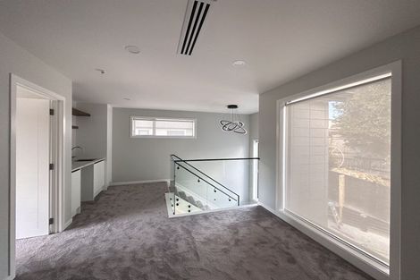 Photo of property in 43b The Avenue, Albany, Auckland, 0632