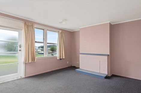 Photo of property in 23 Buller Street, Picton, 7220