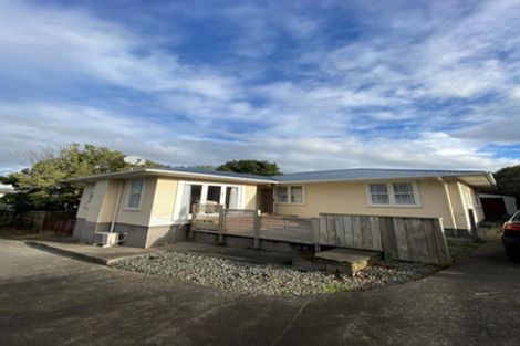 Photo of property in 19 Kayes Road, Pukekohe, 2120