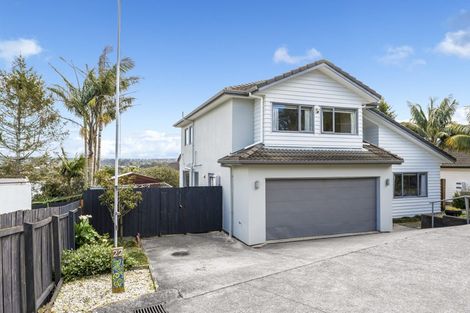 Photo of property in 22 Gala Place, Henderson, Auckland, 0612