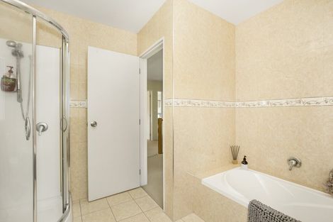 Photo of property in 21 Janway Avenue, Flat Bush, Auckland, 2016