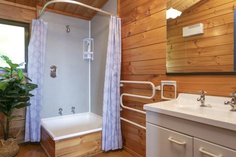 Photo of property in 13 Kamahi Terrace, Omori, Turangi, 3381