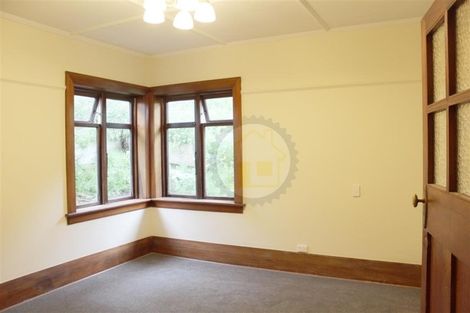 Photo of property in 42 Manor Place, Dunedin Central, Dunedin, 9016