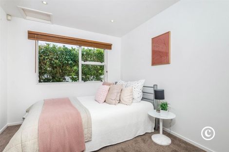 Photo of property in 32a Izard Road, Khandallah, Wellington, 6035