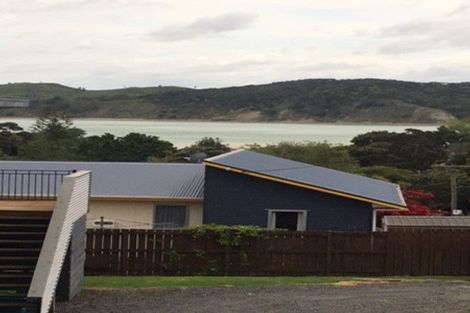 Photo of property in 10 Lorenzen Bay Road, Raglan, 3225