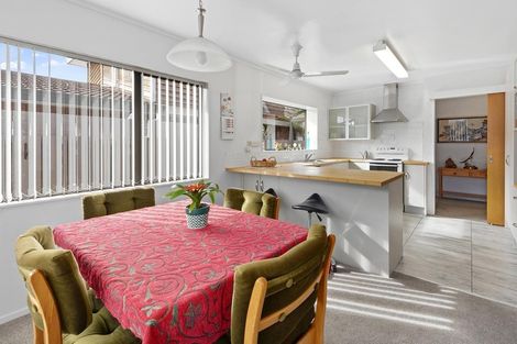 Photo of property in 11 Elizabeth Street, Kensington, Whangarei, 0112