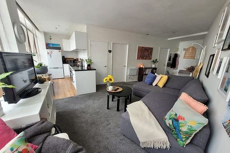 Photo of property in Hume House, 1/152 The Terrace, Wellington Central, Wellington, 6011