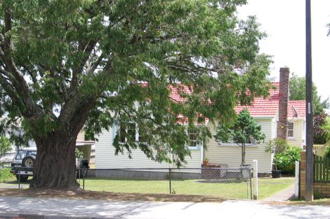 Photo of property in 9 Bentleigh Avenue, New Windsor, Auckland, 0600