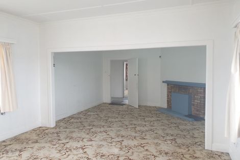 Photo of property in 16 Vine Street, Mangere East, Auckland, 2024