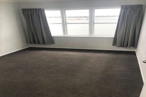 Photo of property in 56 Kelvin Road, Papakura, 2110