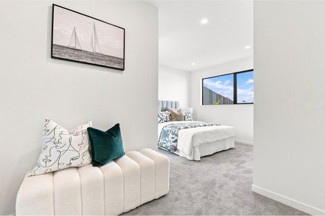 Photo of property in 12d Gordon Avenue, Milford, Auckland, 0620
