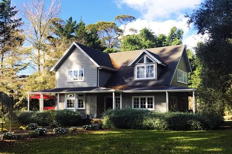 Photo of property in 10 Old Pine Valley Road, Dairy Flat, Silverdale, 0992