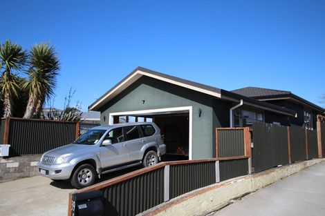 Photo of property in 41 Sheffield Street, Awapuni, Palmerston North, 4412