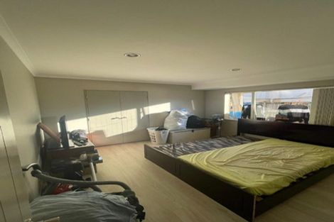 Photo of property in 10 Agapanthus Place, Flat Bush, Auckland, 2016