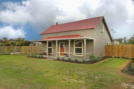 Photo of property in 7 Burt Street, Sanson, 4817