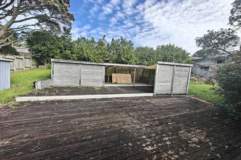 Photo of property in 10 Longreach Drive, Sunnyvale, Auckland, 0612