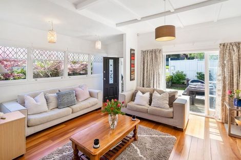 Photo of property in 1/18 Nile Road, Milford, Auckland, 0620