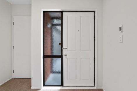 Photo of property in 2 Saskia Lane, Somerfield, Christchurch, 8024