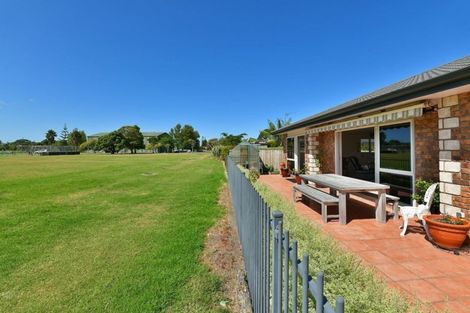 Photo of property in 93a Florence Avenue, Orewa, 0931