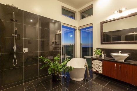 Photo of property in 187 Peka Peka Road, Peka Peka, Waikanae, 5391