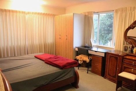 Photo of property in 2/5 Belgate Place, Somerville, Auckland, 2014