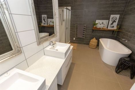 Photo of property in 33 Goodwood Close, Rangiora, 7400