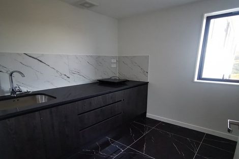 Photo of property in 33 Kotuitui Drive, Wainui, Silverdale, 0992