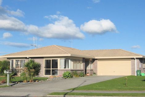 Photo of property in 82 Pacific View Road, Papamoa Beach, Papamoa, 3118