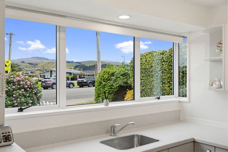 Photo of property in 8 Kennedys Bush Road, Halswell, Christchurch, 8025