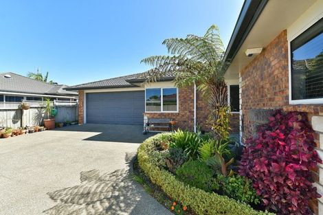Photo of property in 93a Florence Avenue, Orewa, 0931