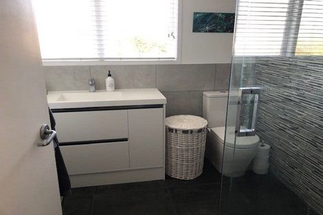 Photo of property in 1/174 Upland Road, Remuera, Auckland, 1050