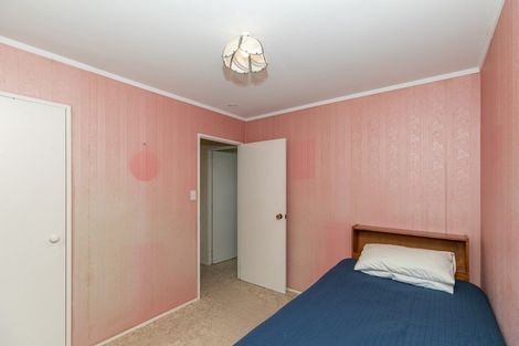 Photo of property in 32 Foster Road, Temple View, Hamilton, 3218