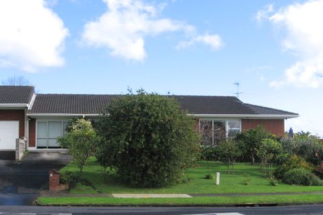 Photo of property in 20a Belmere Rise, Farm Cove, Auckland, 2012