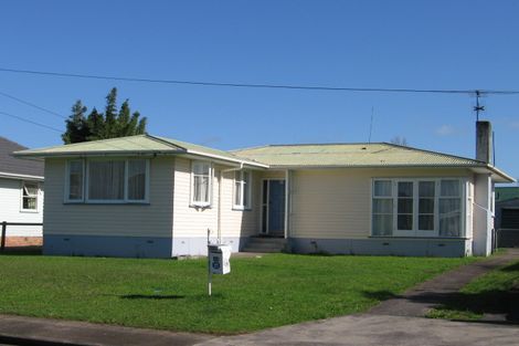 Photo of property in 49 Cobham Crescent, Otara, Auckland, 2023