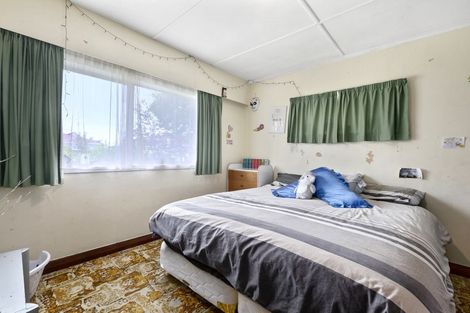 Photo of property in 34 West Coast Road, Glen Eden, Auckland, 0602