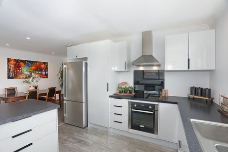 Photo of property in 13 George Street, Bulls, 4818