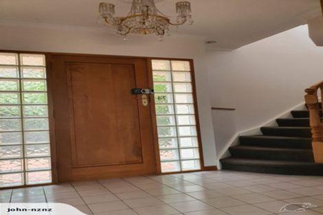 Photo of property in 74 Straven Road, Fendalton, Christchurch, 8014