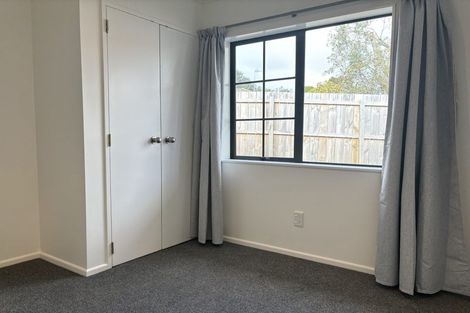 Photo of property in 1/20 Greta Place, Stanmore Bay, Whangaparaoa, 0932