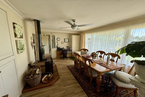 Photo of property in 10 Dunkeld Place, Tokoroa, 3420