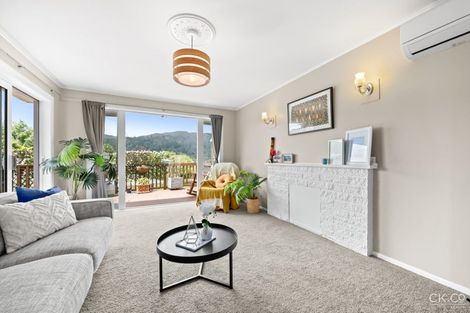 Photo of property in 67 Bird Grove, Stokes Valley, Lower Hutt, 5019