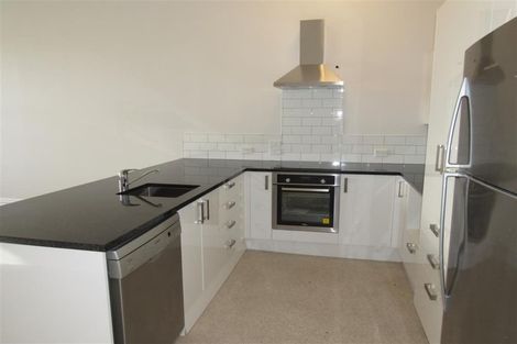 Photo of property in 67 Hawker Street, Mount Victoria, Wellington, 6011