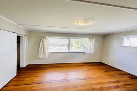 Photo of property in 33 Royston Street, Rosehill, Papakura, 2113