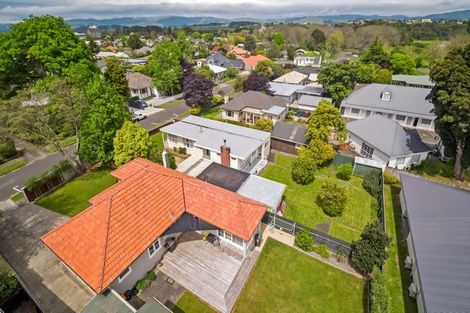 Photo of property in 8 Hughes Avenue, Hokowhitu, Palmerston North, 4410