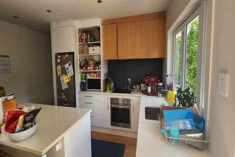 Photo of property in 13 Raleigh Road, Northcote, Auckland, 0627