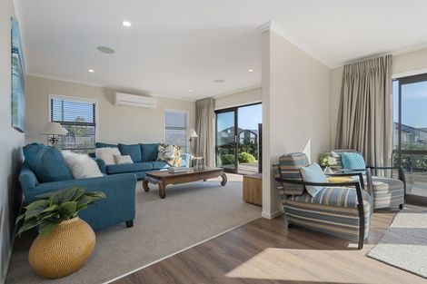 Photo of property in 1 Bill Miller Drive, Papamoa, 3118