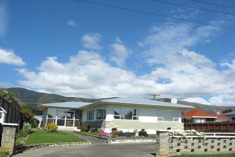 Photo of property in 9 Black Street, Stoke, Nelson, 7011