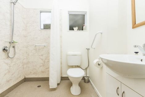 Photo of property in 4 Nereus Place, Mairangi Bay, Auckland, 0630