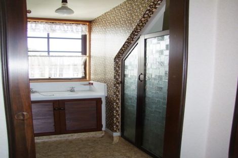 Photo of property in 1 Duthie Street, Milton, 9220