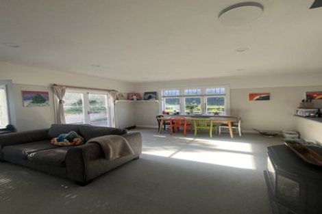 Photo of property in 33 Donald Street, Karori, Wellington, 6012